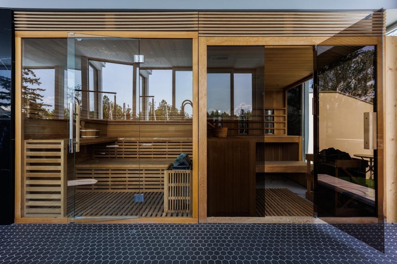 Villa Bauhaus Wellness Apartman Шиофок Экстерьер фото